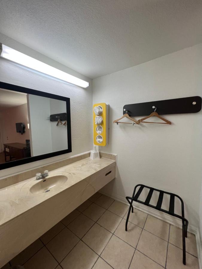 Motel 6 Lake Charles, La 外观 照片